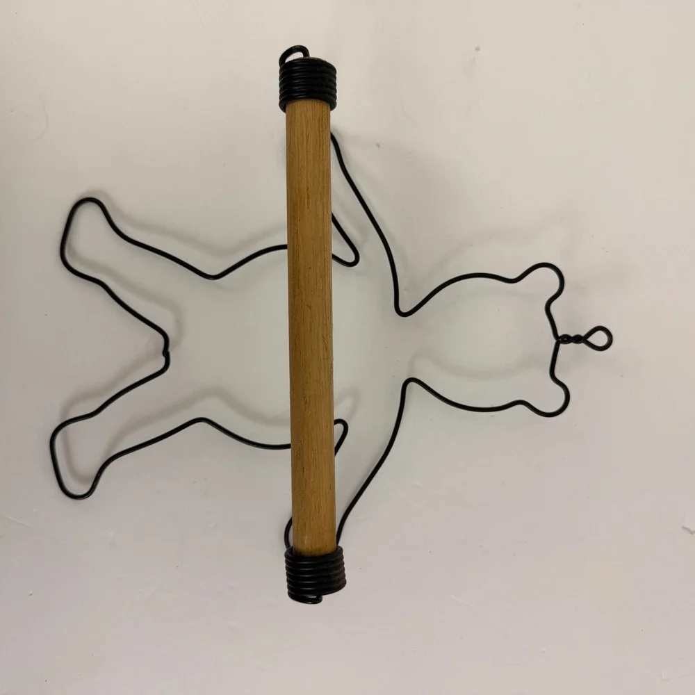 Primitive Country Teddy Bear Wire Wall Towel Holder Wood Dowel Farmhouse Decor